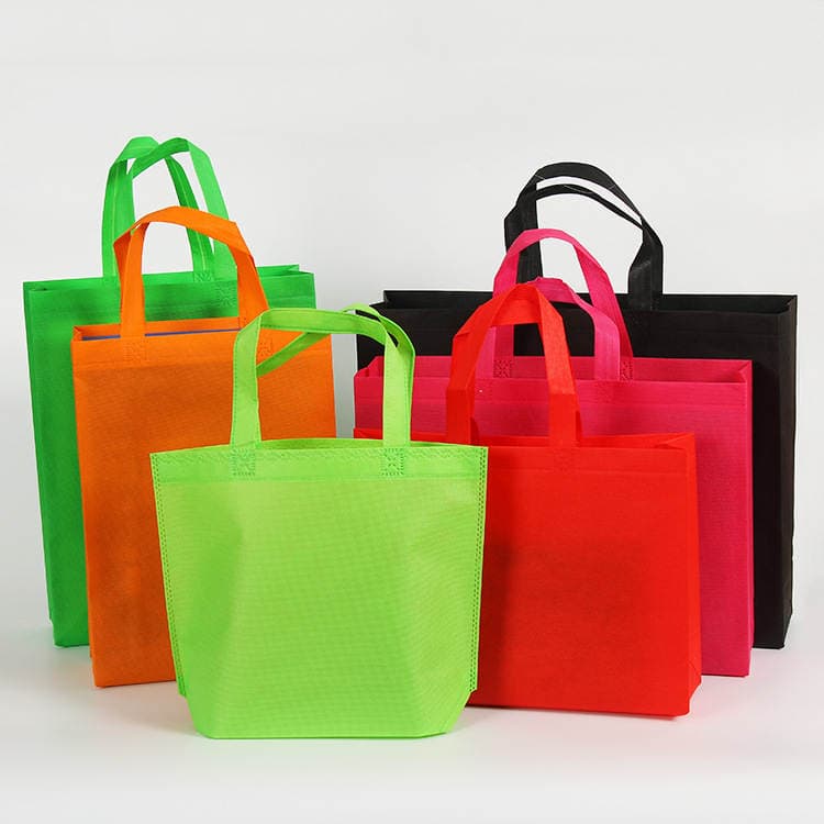 Colored Coated Shopping Non-Woven Bag Custom Logo Environmentally Friendly Takeaway Tote Bag Advertising Training Shopping Bag Customization 2
