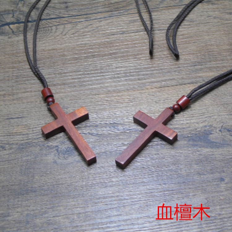 Supply of Sandalwood Cross Necklaces, Fashionable Men's and Women's Craft Gift Pendants, Sweater Art Retro Accessories Pendants 3