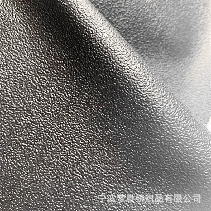 Spot wholesale black anti-slip innovative European standard anti-slip leather pvc scratch-resistant anti-slip automotive supplies artificial leather 4