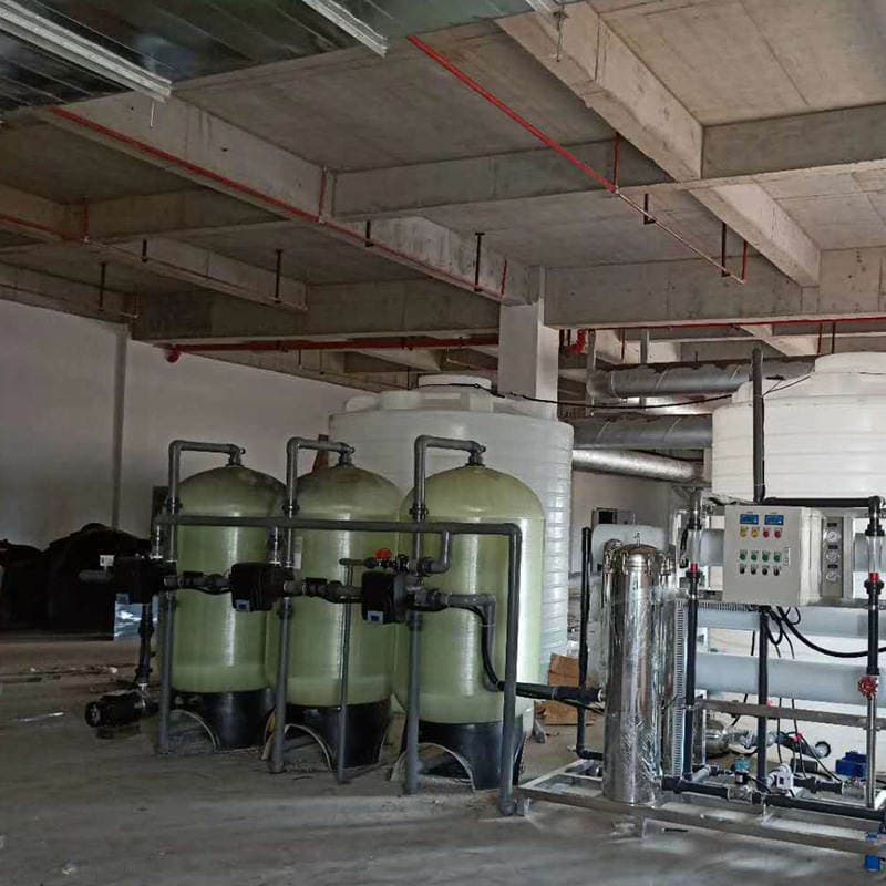 Reverse Osmosis Pure Water Equipment 0.5-2 Tons Industrial Ro Water Treatment Manufacturer Pure Water Smart Water Tank Commercial Use 2