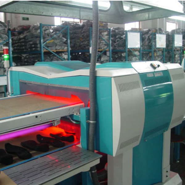Fully Automatic Shoe Manufacturing Line, Shoe Manufacturing Machinery, Shoe Factory Production Conveyor Line, Complete Set of Shoe Manufacturing Machinery and Equipment