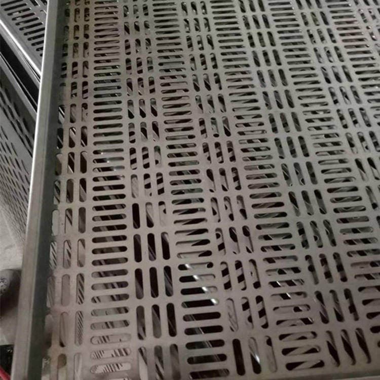 Factory spot dust net sand field punching wind wall metal plate mesh hole plate a variety of specifications can be customized 4