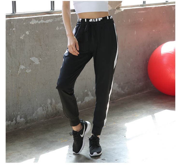 Yoga Clothing Summer Running Fitness Pants Women's Fitness Clothing New Quick-drying Breathable Sports Pants Women's Yoga Pants 3