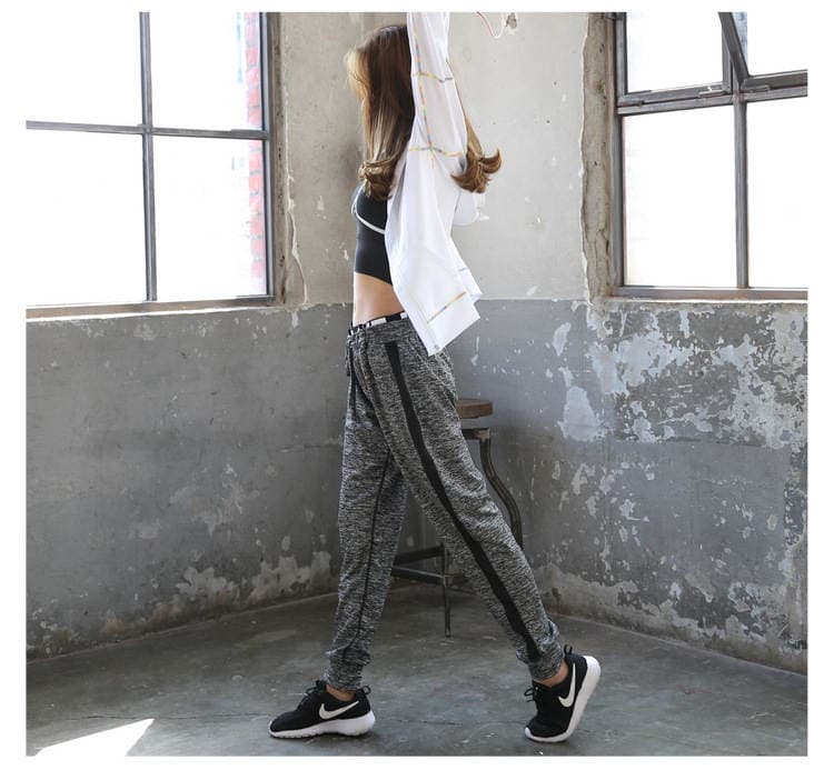 Yoga Clothing Summer Running Fitness Pants Women's Fitness Clothing New Quick-drying Breathable Sports Pants Women's Yoga Pants 5