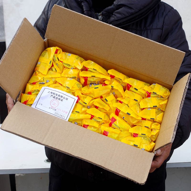 Genuine goods Shanghai sulfur soap 85g * 72 tablets face washing bath soap Shanghai soap sulfur 1