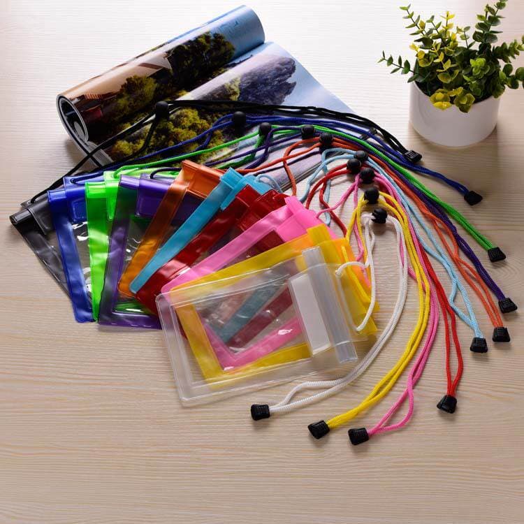 Manufacturer Pvc Transparent Touch Screen Mobile Phone Waterproof Bag Swimming Hot Spring Waterproof Case Frame Velcro Waterproof Bag Diving 1