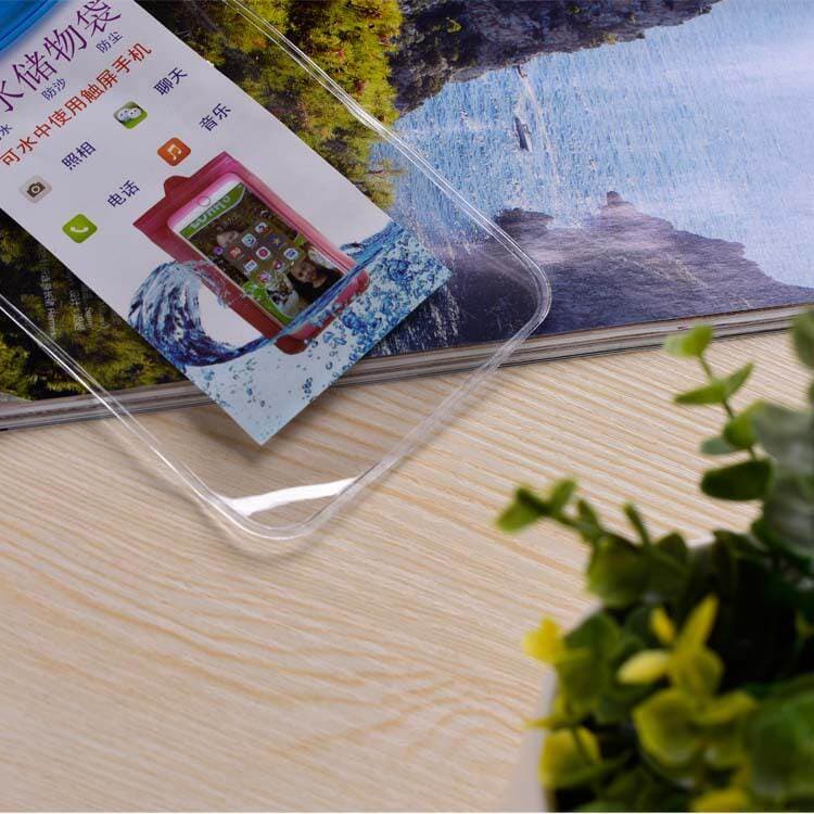 Factory Direct supply high quality touch screen mobile phone waterproof bag HD transparent sealed outdoor swimming drifting mobile phone waterproof bag 5