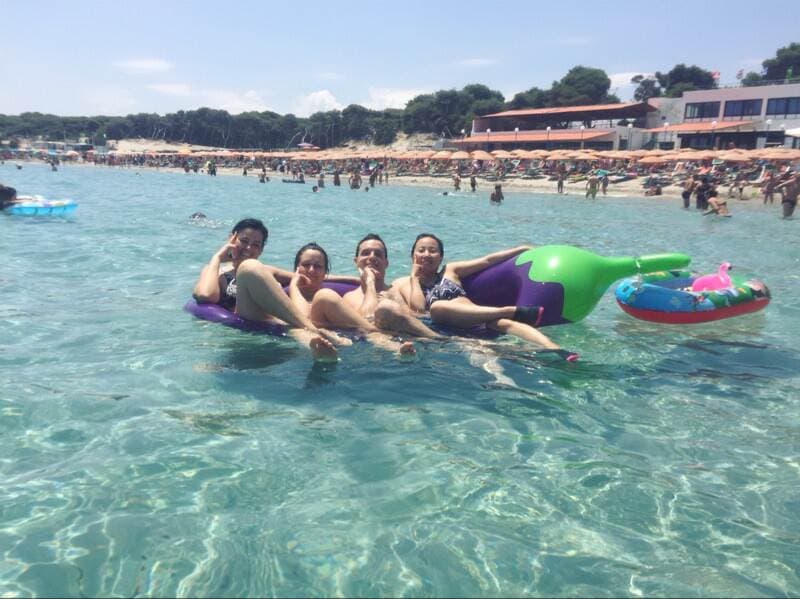 Cross-border spot adult children water drifting large inflatable eggplant floating row sea floating bed grid swimming ring toy 4