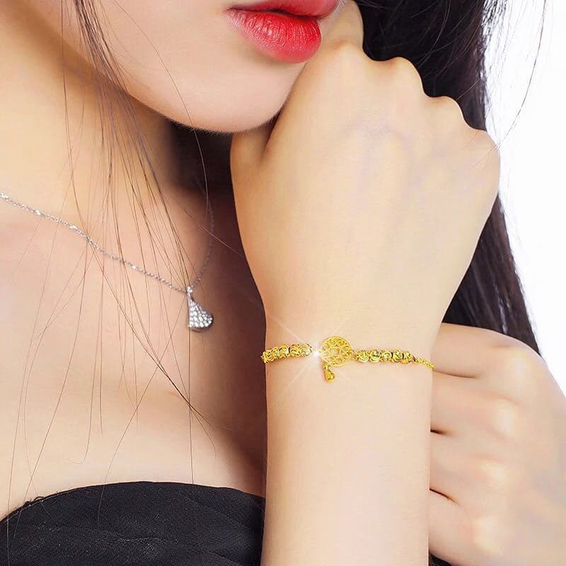 Money bracelet