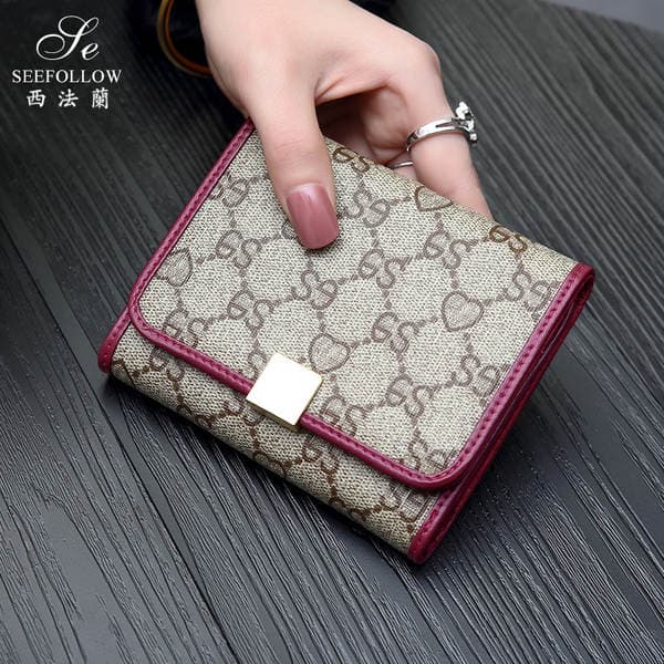 2026 New Model Women's Short Folding Wallet Multifunctional Genuine Leather Small Wallet 70% off Clasp Wallet Simple Card Holder Trendy