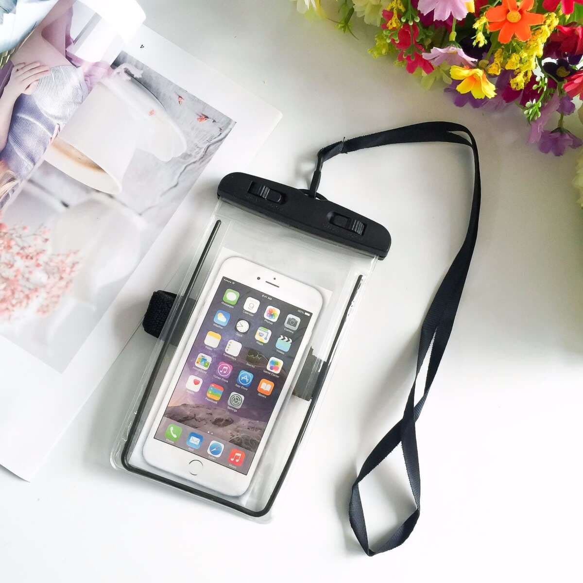 New double insurance luminous arm band mobile phone waterproof bag outdoor swimming hot spring luminous arm band mobile phone waterproof bag 3