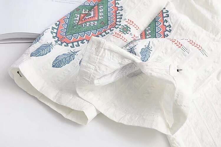 Qadınlar üçün böyük ölçülü, payızlıq pambıq T-shirt, boş kəsimli, etnik üslubda, 3/4 qollu, printli, yarım-açıq yaxalı. 4