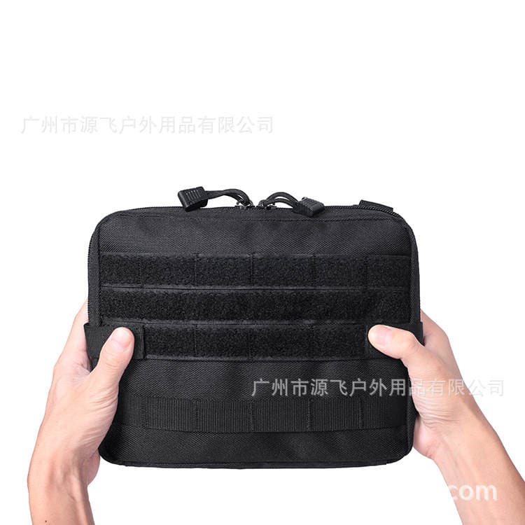 Encrypted Camouflage Waterproof Tactical Waist Bag Outdoor Multi-Functional Life-Saving Medical Bag Molle Accessory Bag 1