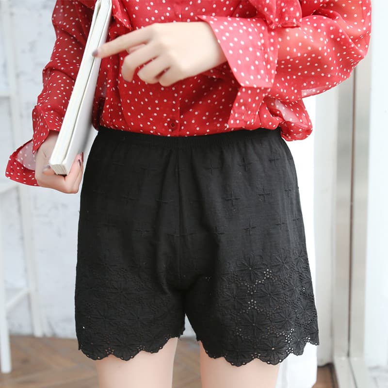Four-Leaf Clover Black