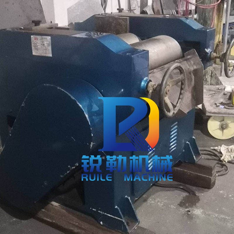 İkinci əl Üç Silindrli Boya və Mürəkkəb Üyütmə Maşını (150mm/260mm) 2