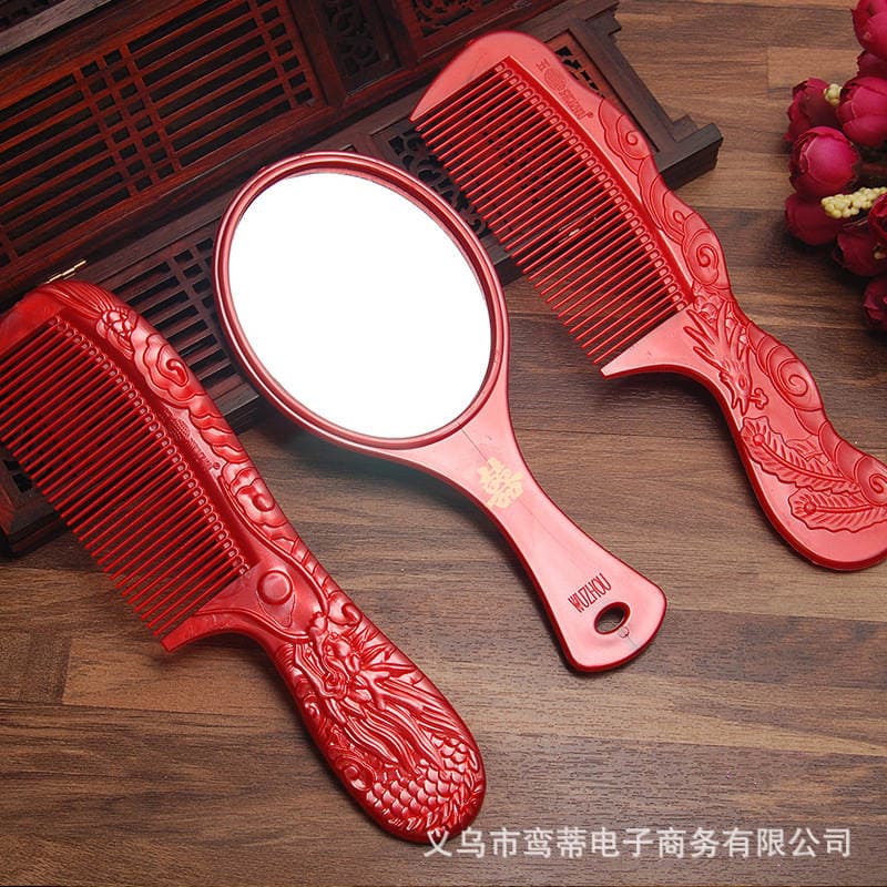 Wedding supplies comb mirror suit red heart-shaped wooden comb plastic pair comb female dowry dowry couple pair comb 4