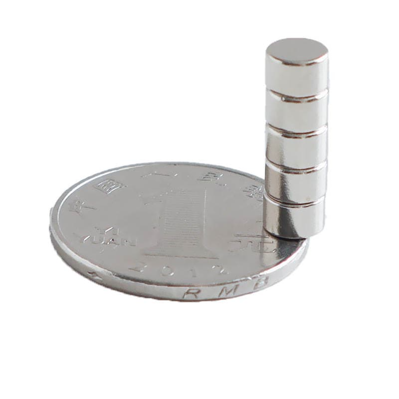 Cylindrical strong magnetic D6 * 2 6*2.5 6*3 6*4 6*5 permanent magnet cat's eye magnet 6*30mm spot 5