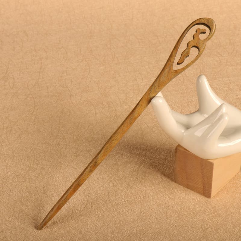 Green sandalwood hairpin---narcissus (18cm)
