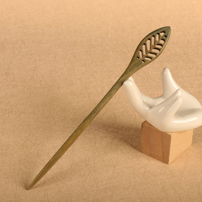 Green sandalwood hairpin---leaf veins (18cm)