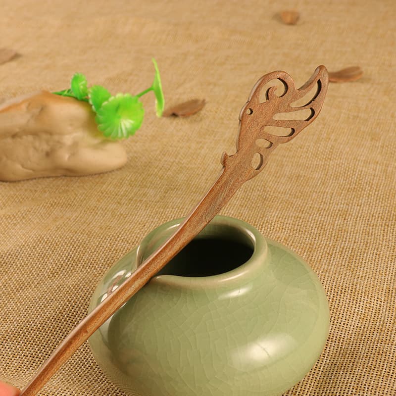 Green sandalwood hairpin---dielian (18cm)