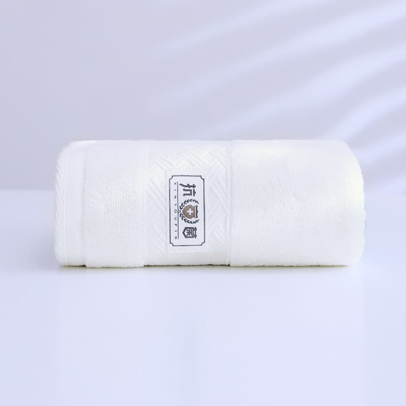 8193 White-single strip