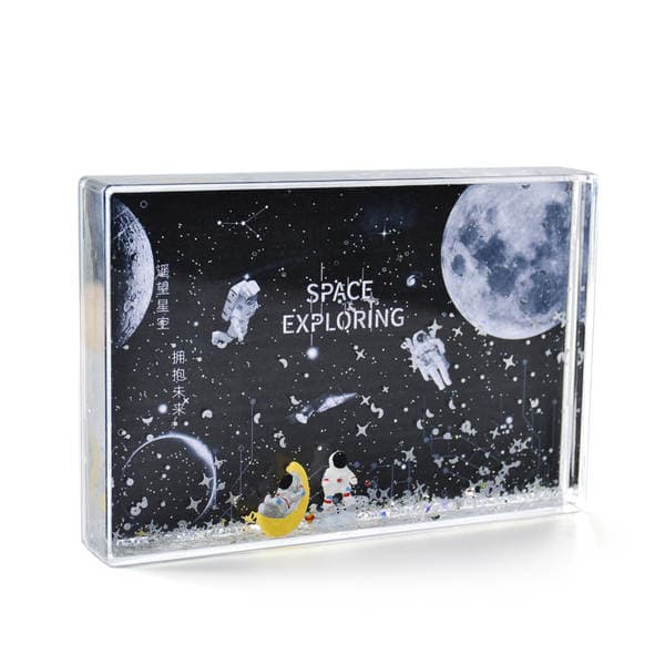 Shake the same style Net red astronaut space man quicksand liquid photo frame creative home decoration ornaments Christmas gift