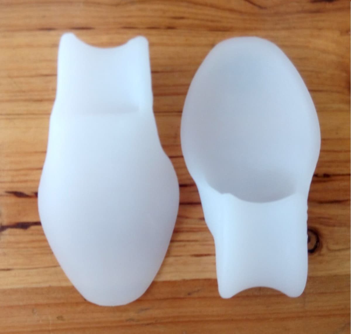 White single hole