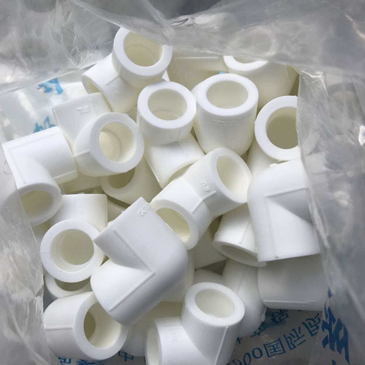 Topdan PPR dirsək birləşdiriciləri: su boruları üçün (20-160mm) 3