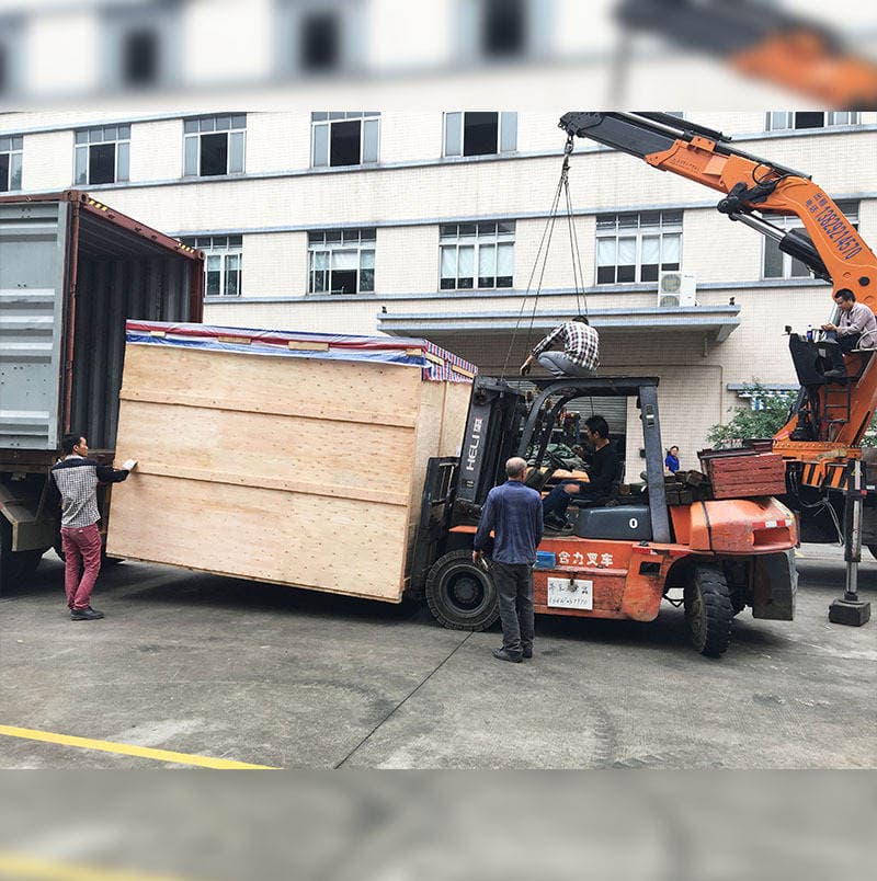Dongguan Disinfection-Free Wooden Box Manufacturer Complies with Rohs Requirements Large Mechanical Packaging Box Export Shipping Storage Wooden Box 4