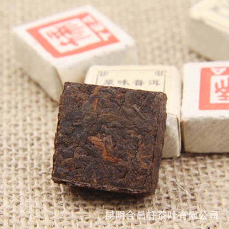 Yunnan Pu-er bişmiş çayı, orijinal, mini Tuo, 2003-cü il kiçik kərpic 2