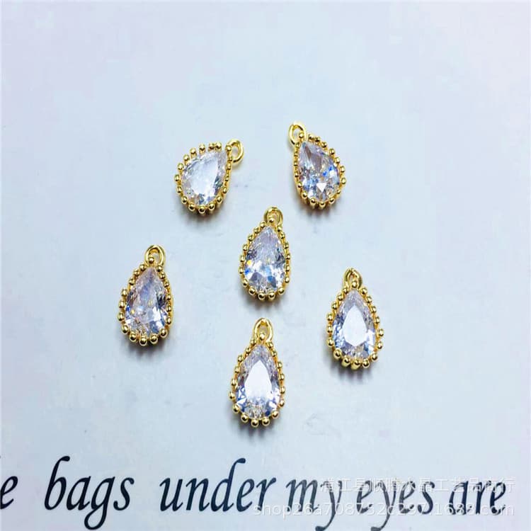 Zircon White