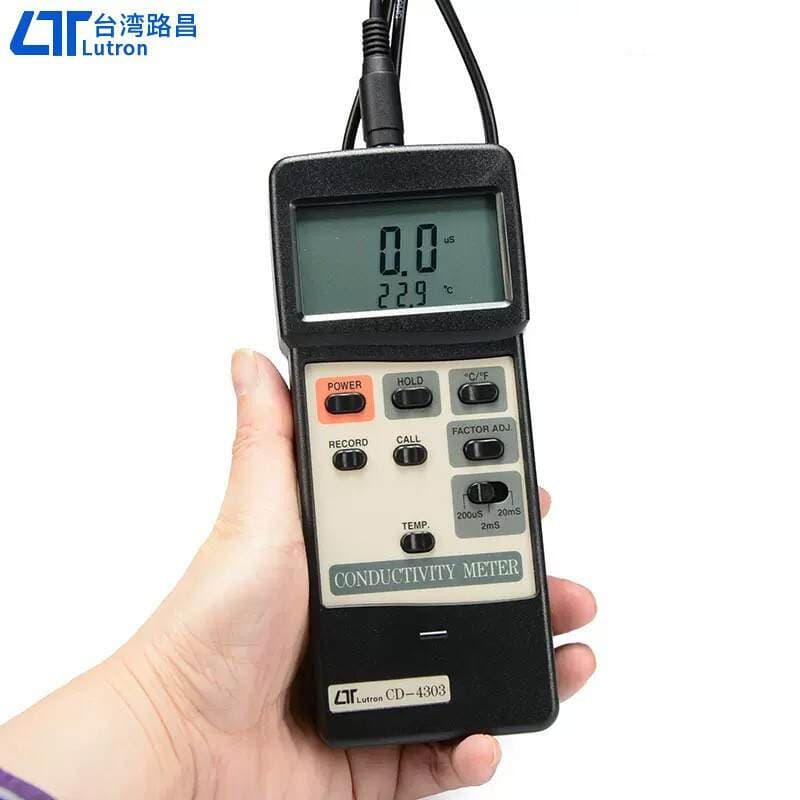 Taiwan Luchang Cd4301 Conductivity Meter Cd-4303 Professional Water Quality Analyzer Three-Digit Semi-Digital Display Temperature Compensation 3