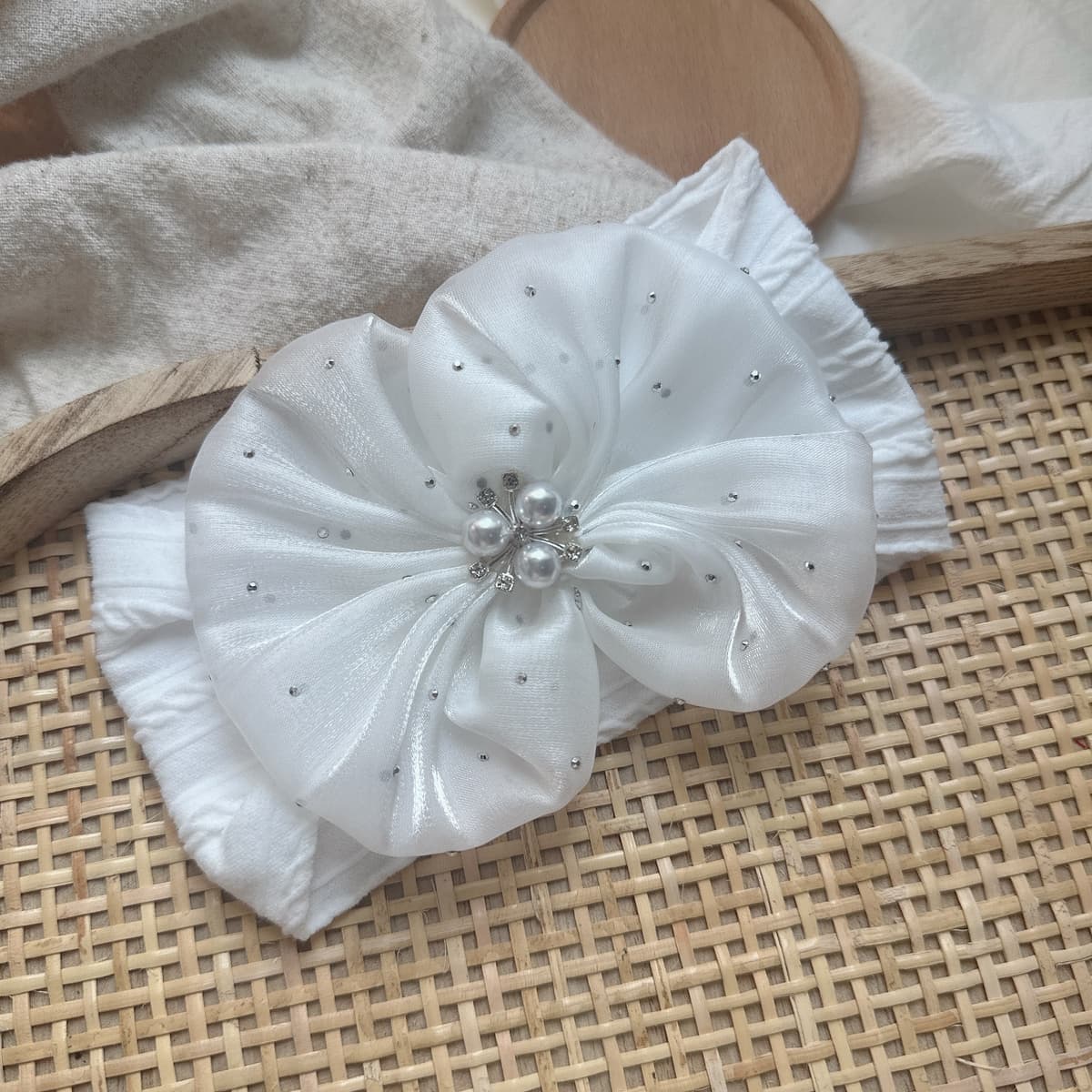 3-bead diamond point 5145 white jacquard headband