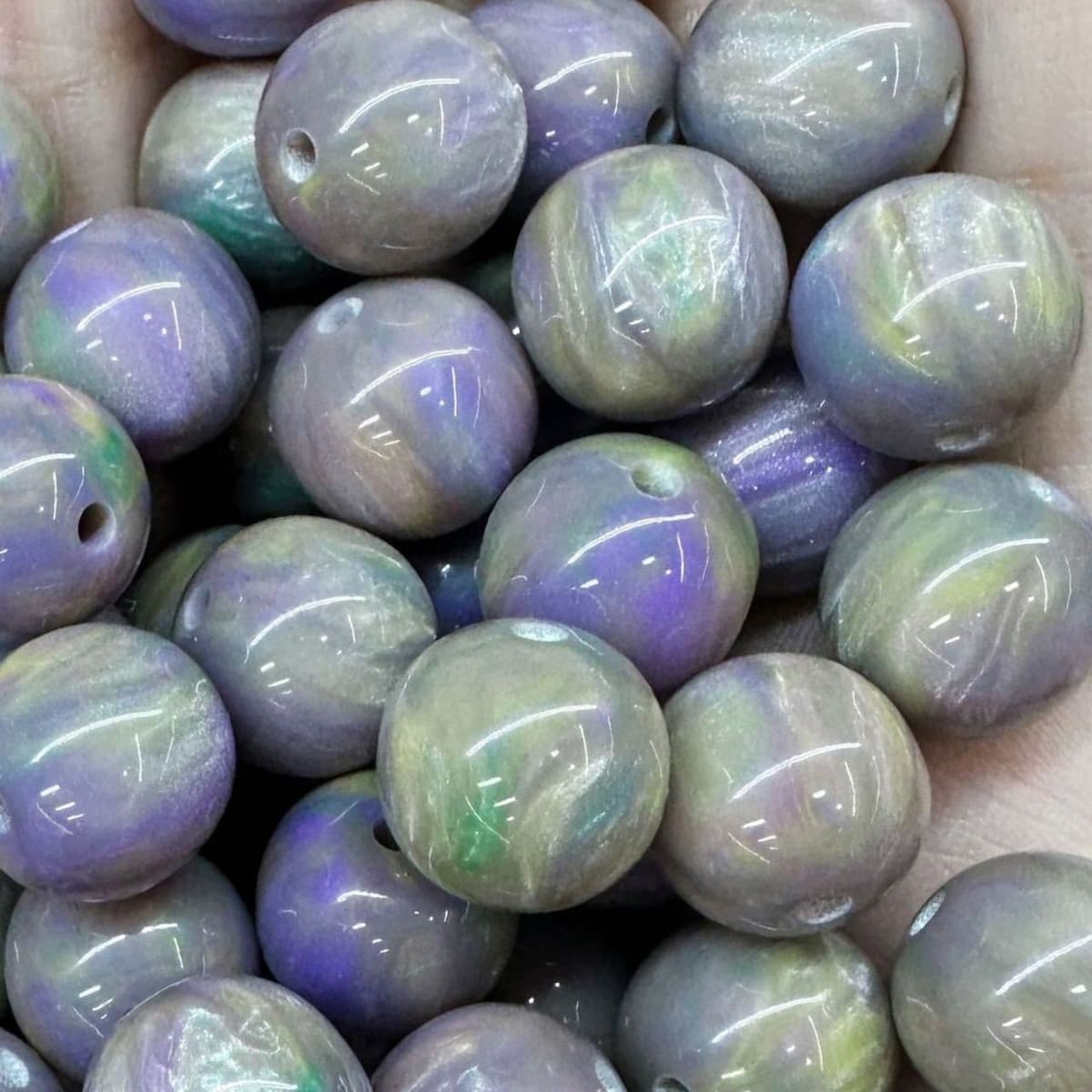 9 gilt oil painting beads resin round beads
