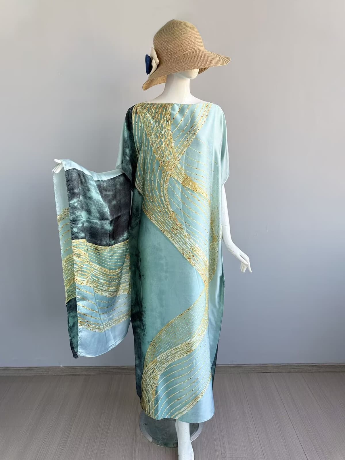 582-lightning- celadon green