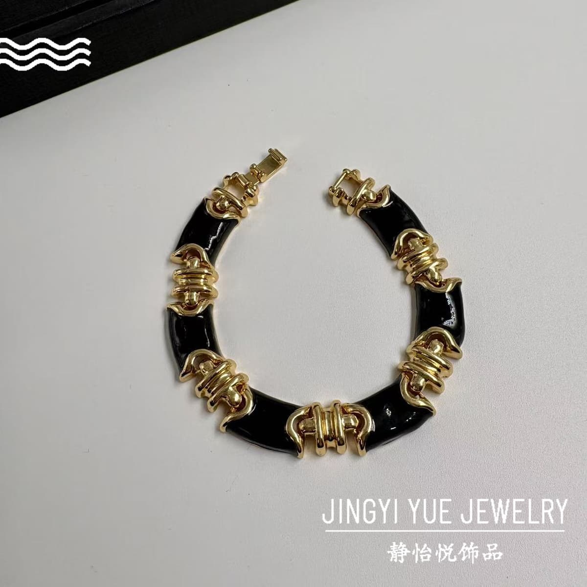 1608 bracelet
