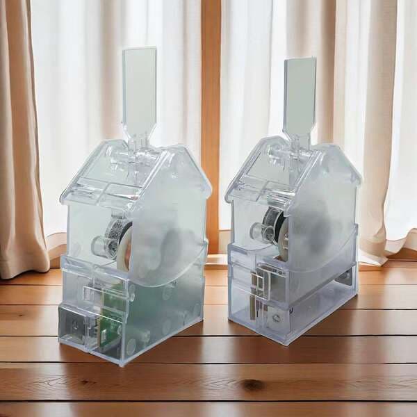 Cartoon Transparent Desktop Ornament with Left and Right Swinging Mechanism, Automatic Shaking Head Expression Pack, Creative Gift