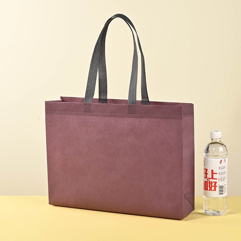 Customized Non-Woven Bags with Logo Printing, Wholesale Shopping Bags for Clothing Stores, Eco-Friendly Promotional Shopping Bags Wholesale 3