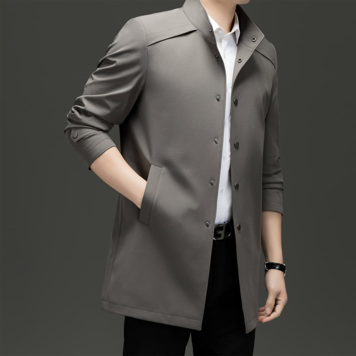 Khaki color