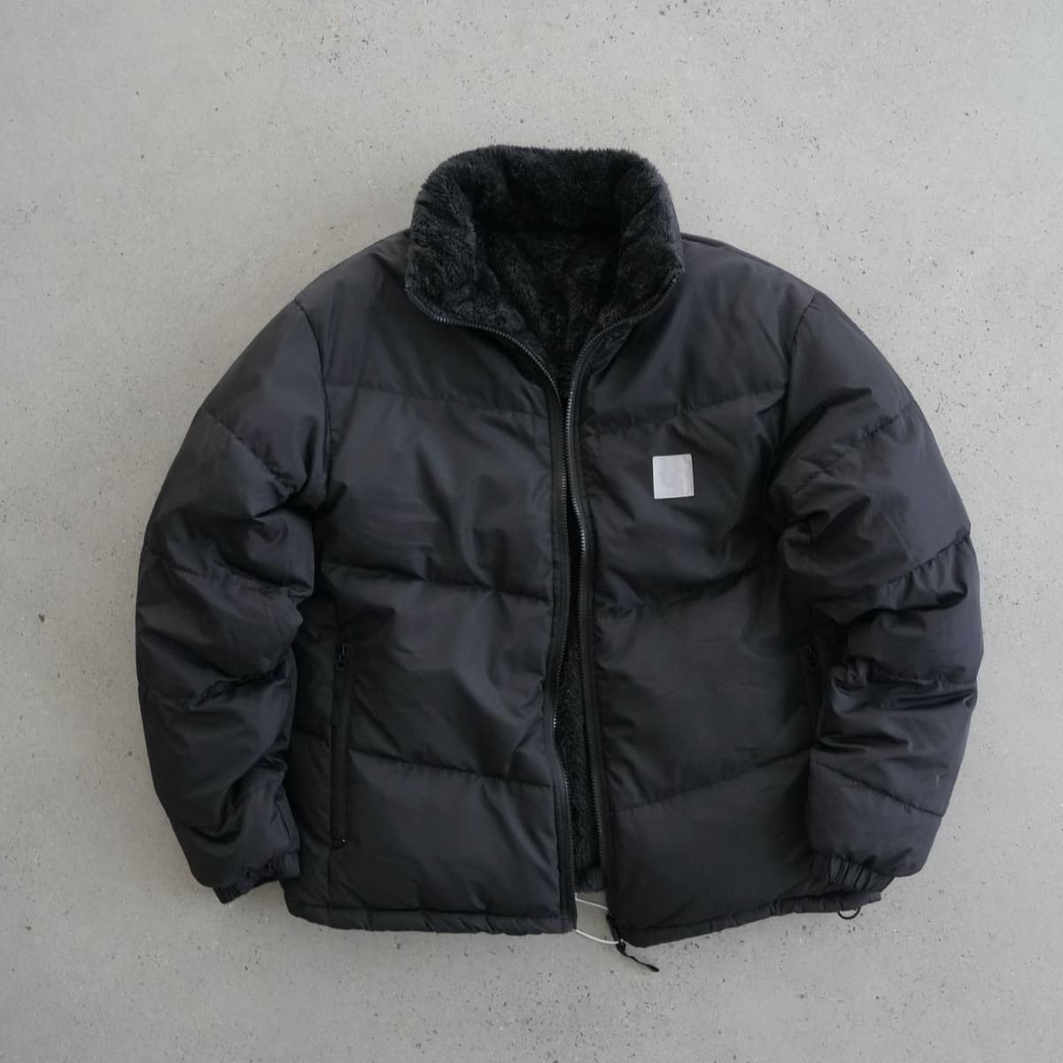 Reversible black