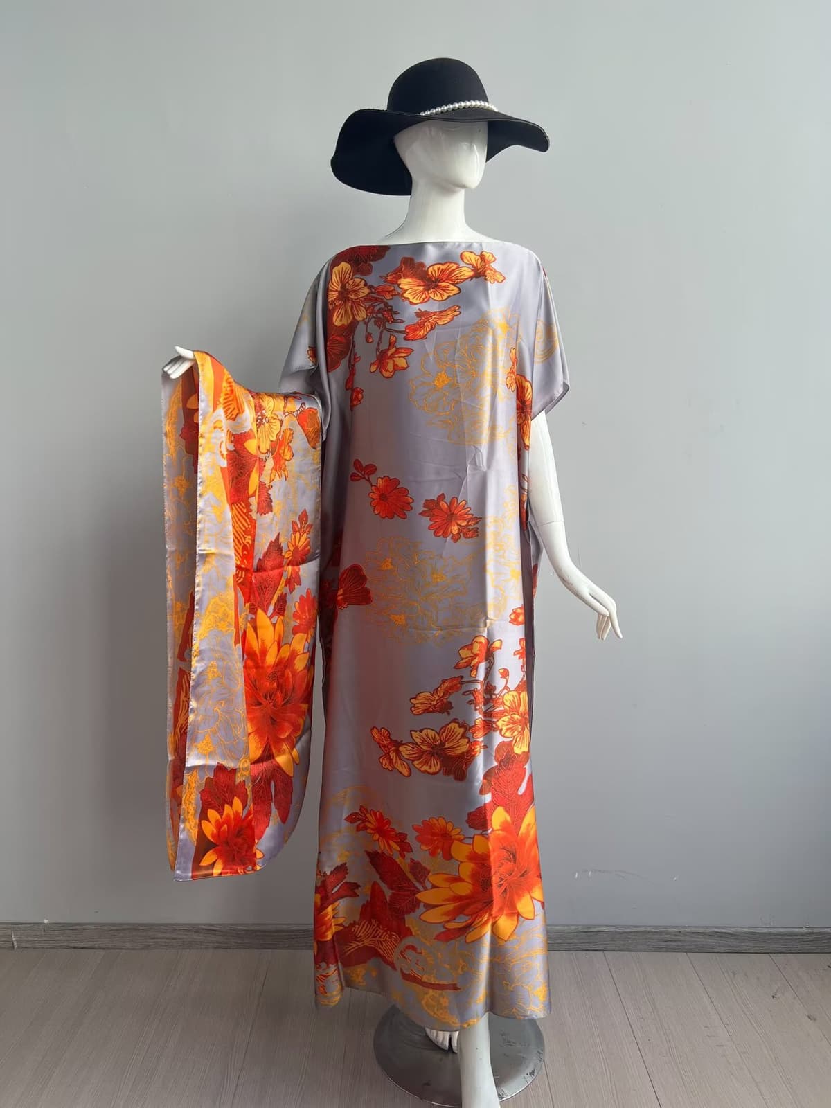 375-spring flowers bloom-fog gray orange red