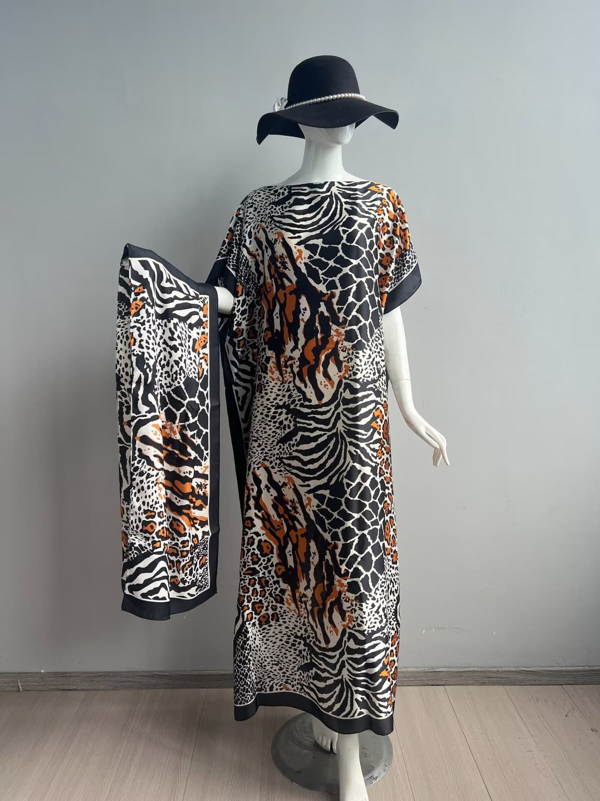 012 - african enclave - rice brown orange