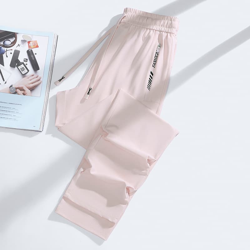 Flat mouth/light pink