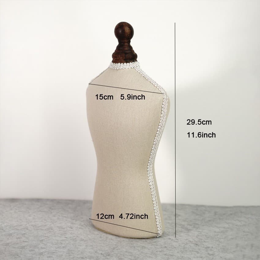 Wordless half-length trumpet