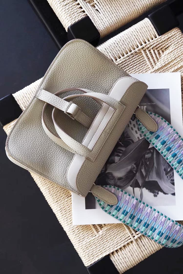Pearl gray (double shoulder straps)