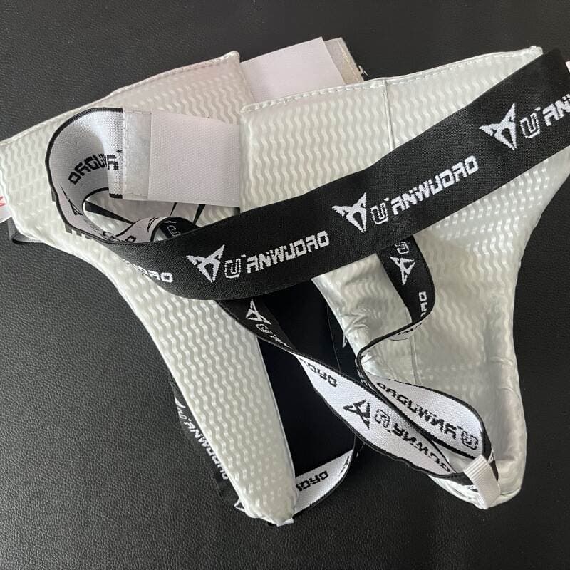 Taekwondo Protective Gear for Men and Women, Sanda Protective Gear for Men and Women, Sports Armor, Practical Protective Gear Set, Boxing Protective Gear, Thickeneded 4