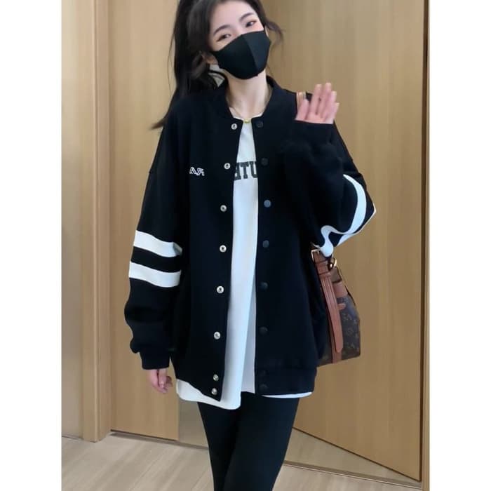 770-Black