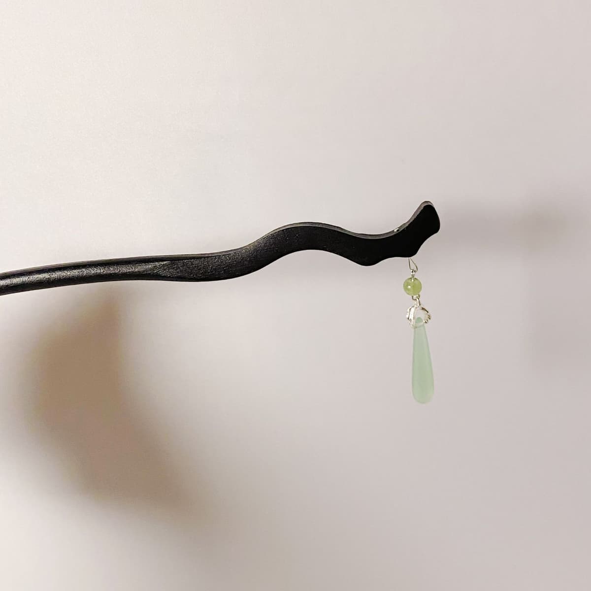 284#a drop of green