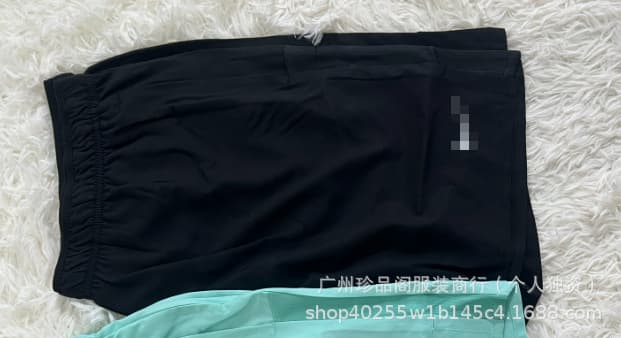 1006 black shorts