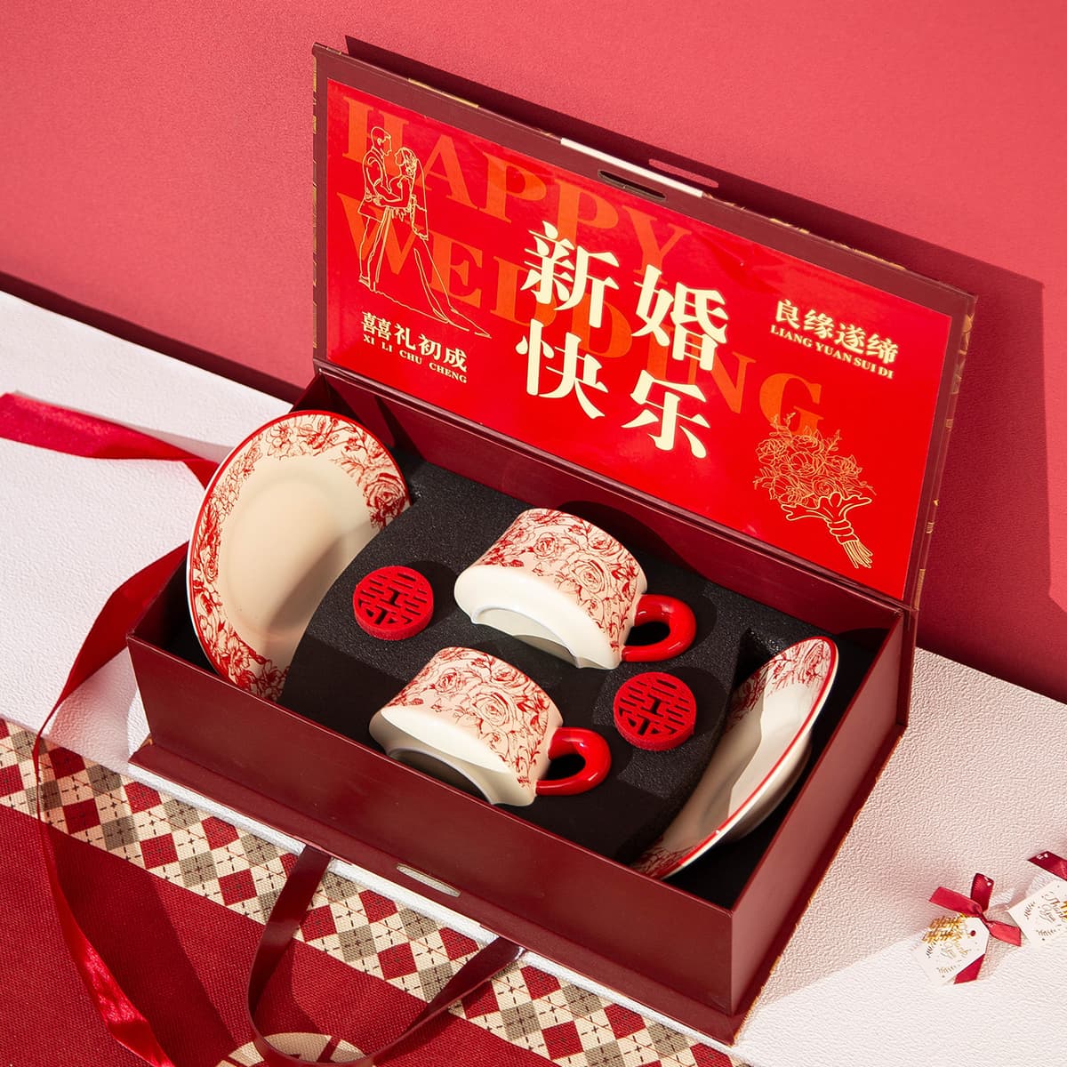 Matching cups - red handle + red handle festive rose cup and saucer set [new wedding gift box - happy wedding]